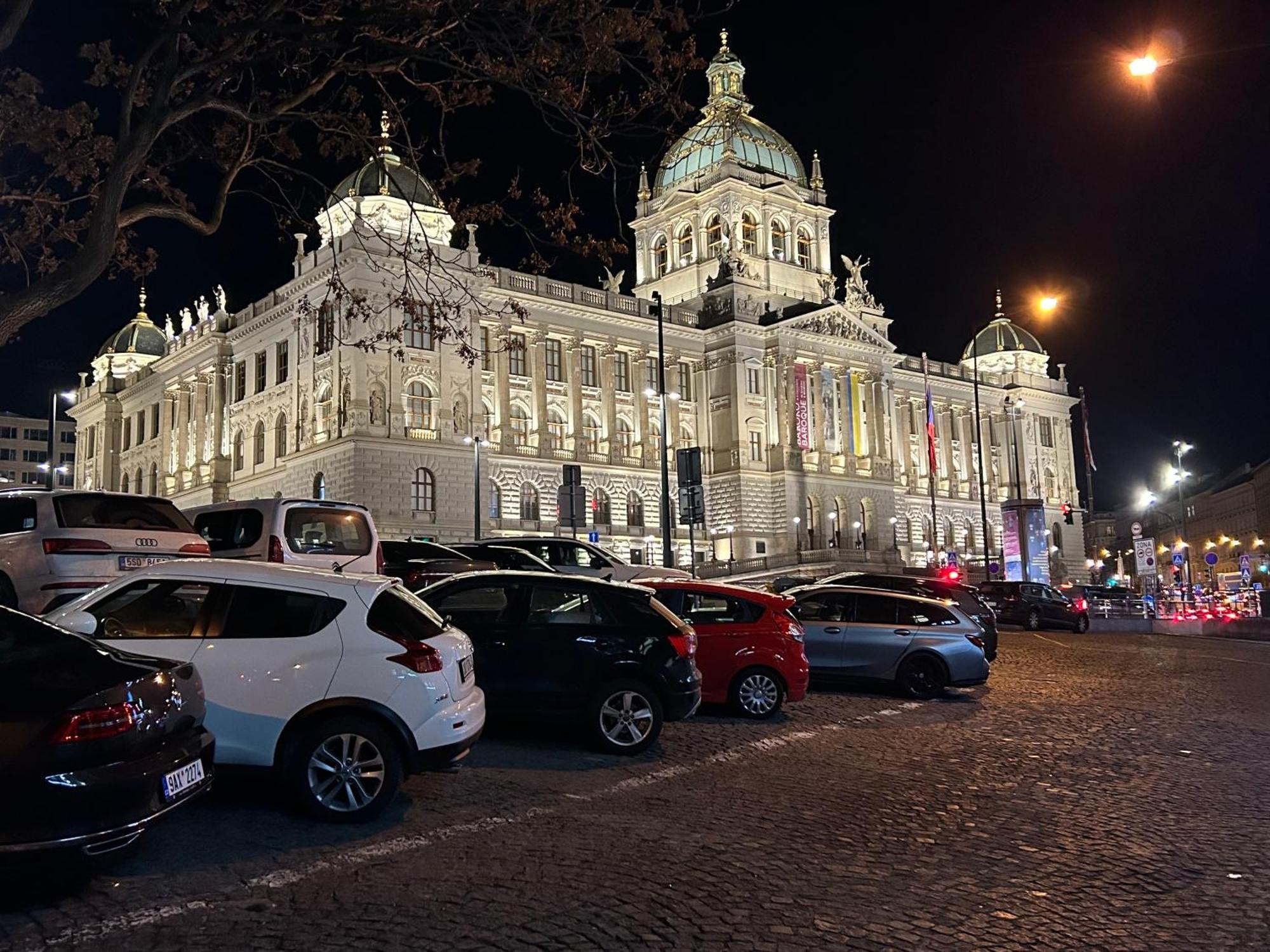New Design & Style Apartments 50M From Wenceslas Square Prag Exteriör bild
